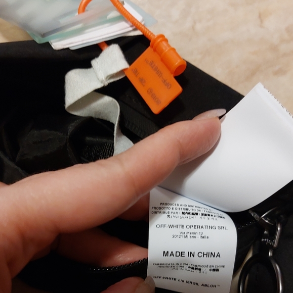 Off-white nylon pouch nwt - Picture 6 of 7